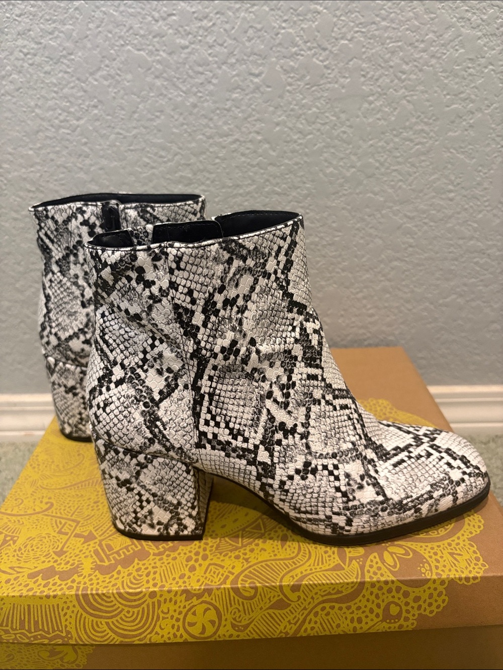 Mix No. 6 White and Black Snake-Print Block Heel Ankle Boots